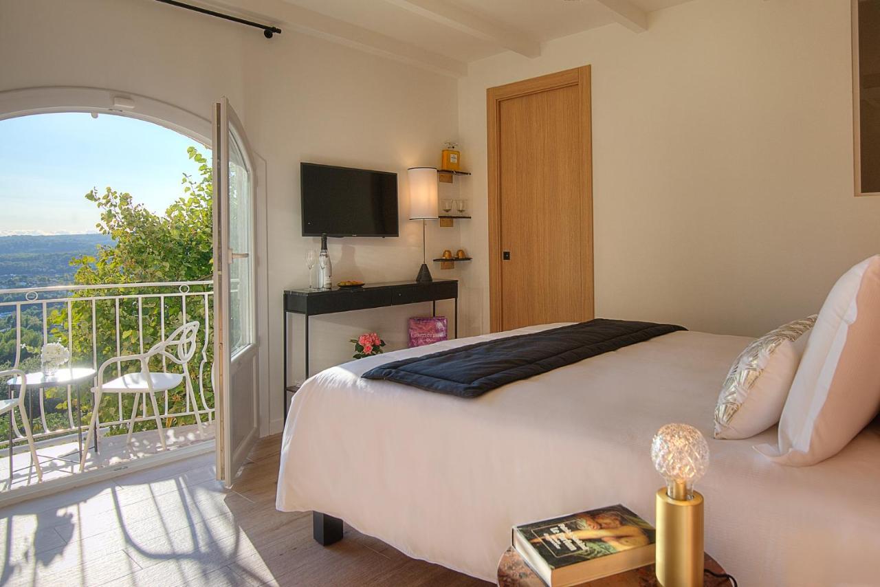 Bastide Les 3 Portes Saint-Paul-de-Vence Exterior photo